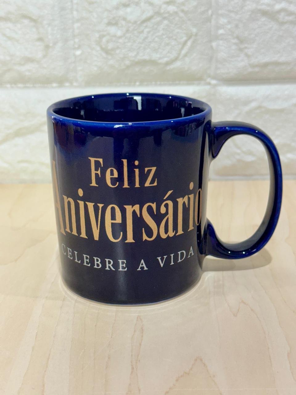 Caneca Aurora Azul Feliz Aniversário Celebre