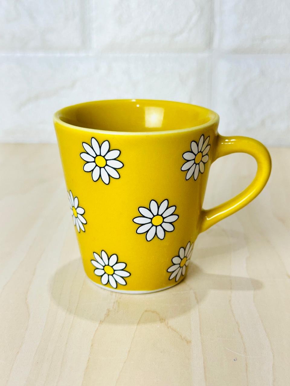 Xícara Amarela Só Margaridas Branca