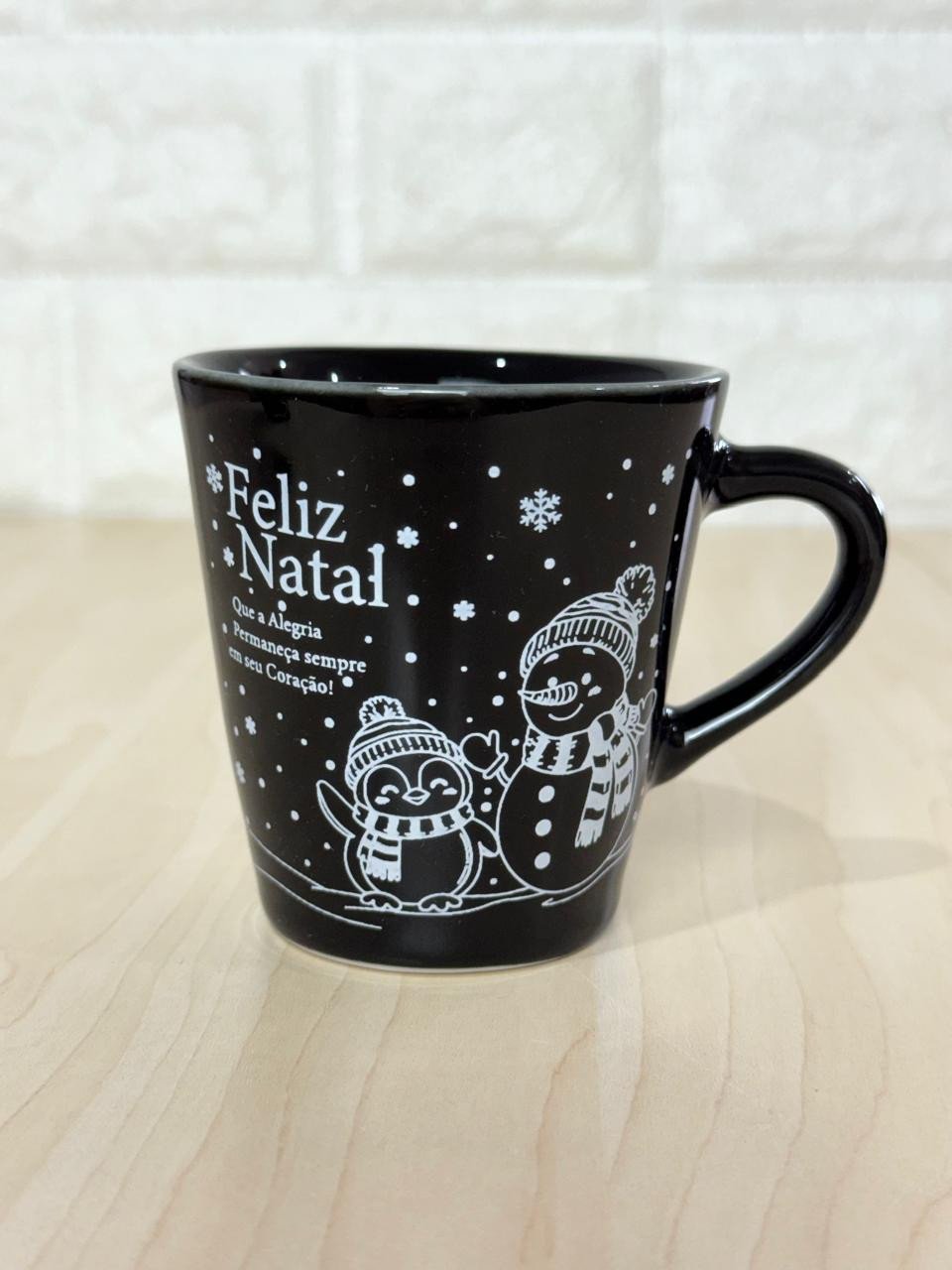 Xícara Preta Boneco de Neve
