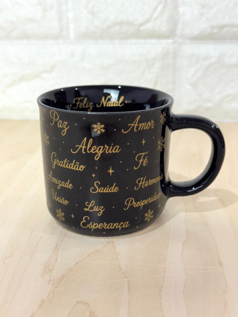 Caneca Ágatha Preta Palavras Natalinas