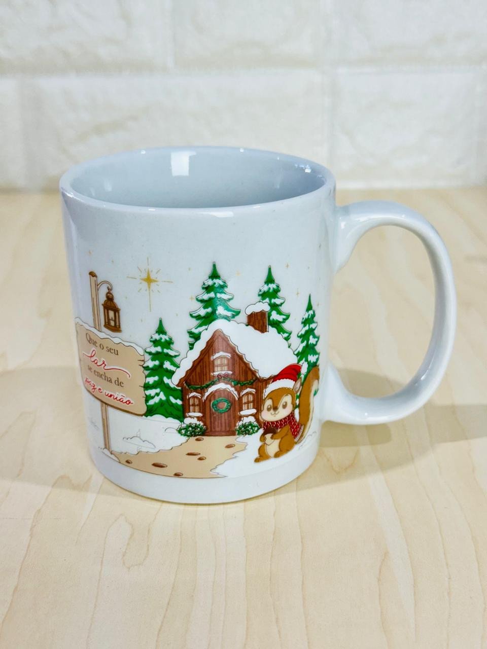 Caneca Aurora Branca Natal Esquilo