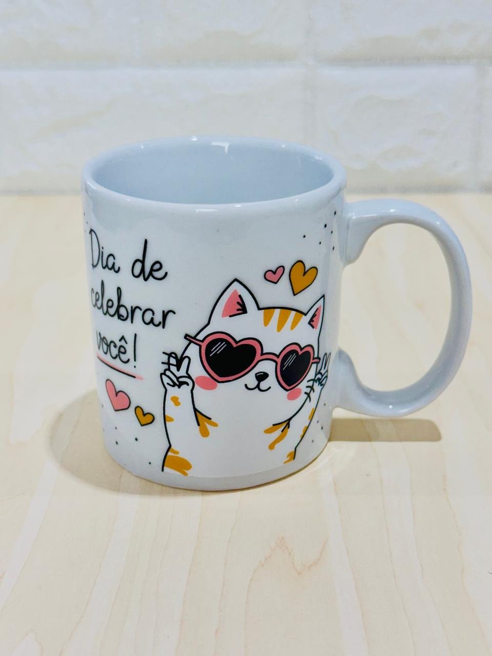 Caneca Aurora Branca Feliz Aniversário Gato