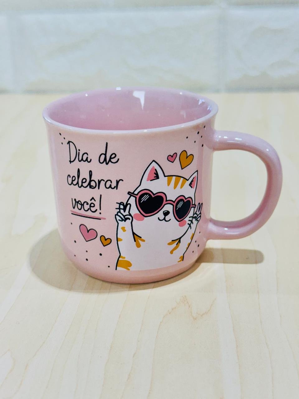 Caneca Ágatha Rosa Feliz Aniversário Gato