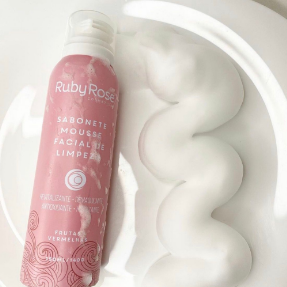 HB-321 - SABONETE MOUSSE FACIAL DE LIMPEZA FRUTAS VERMELHAS
