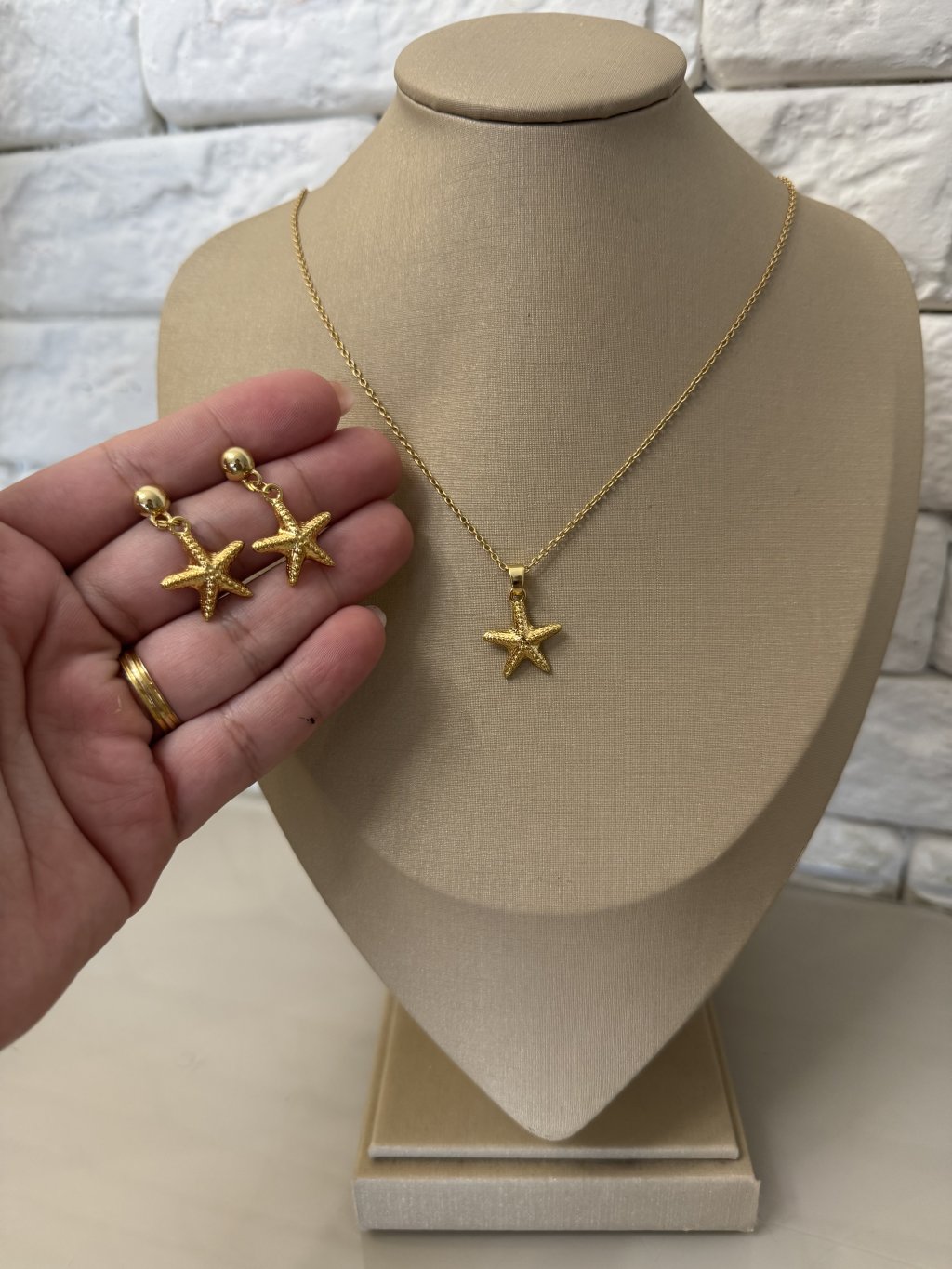 CJ00022 - CONJUNTO ESTRELA DO MAR DOURADO
