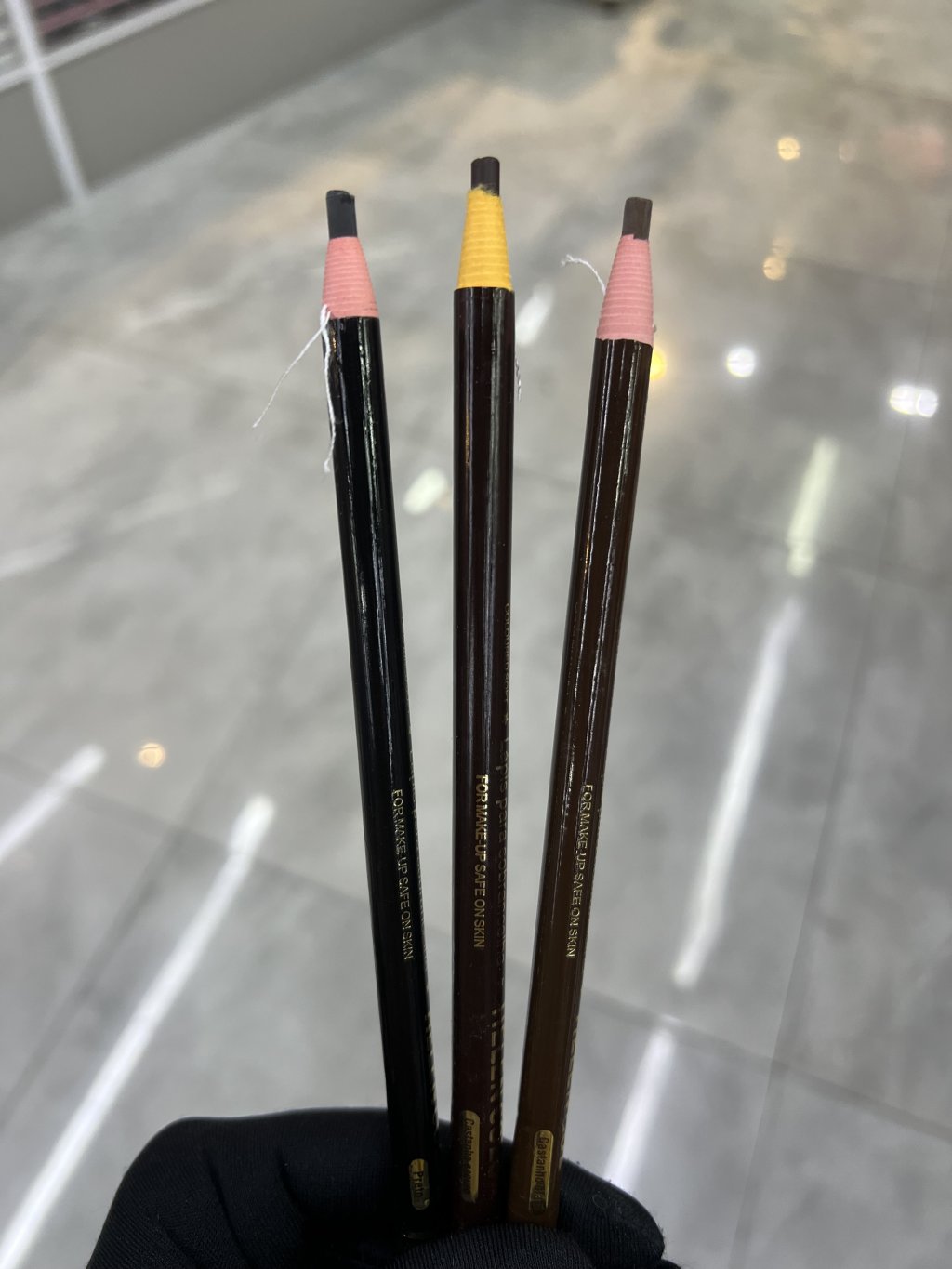 LAPIS DERMATOGRAFICO HELEN COLOR 