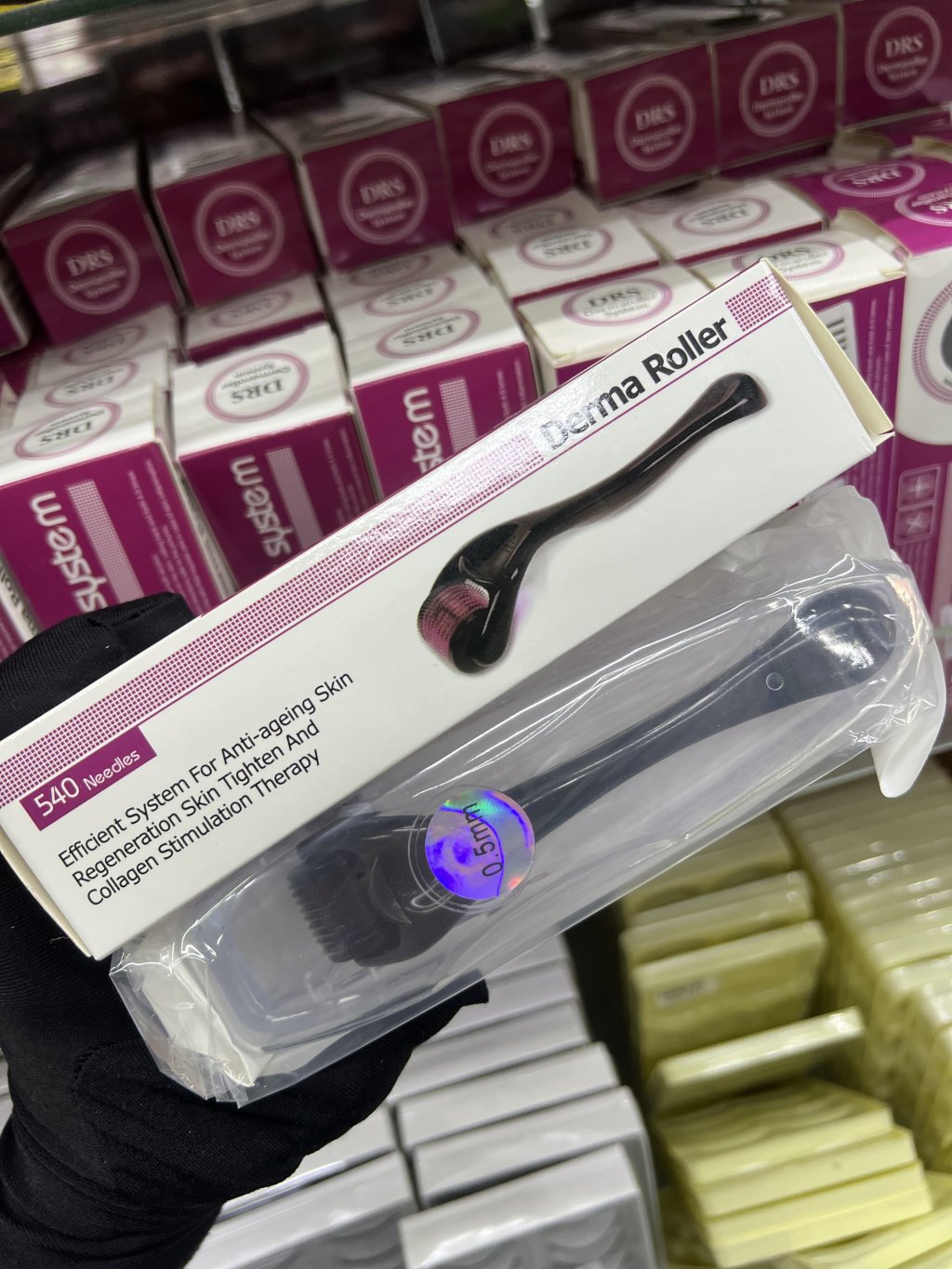 DERMA-ROLLER 