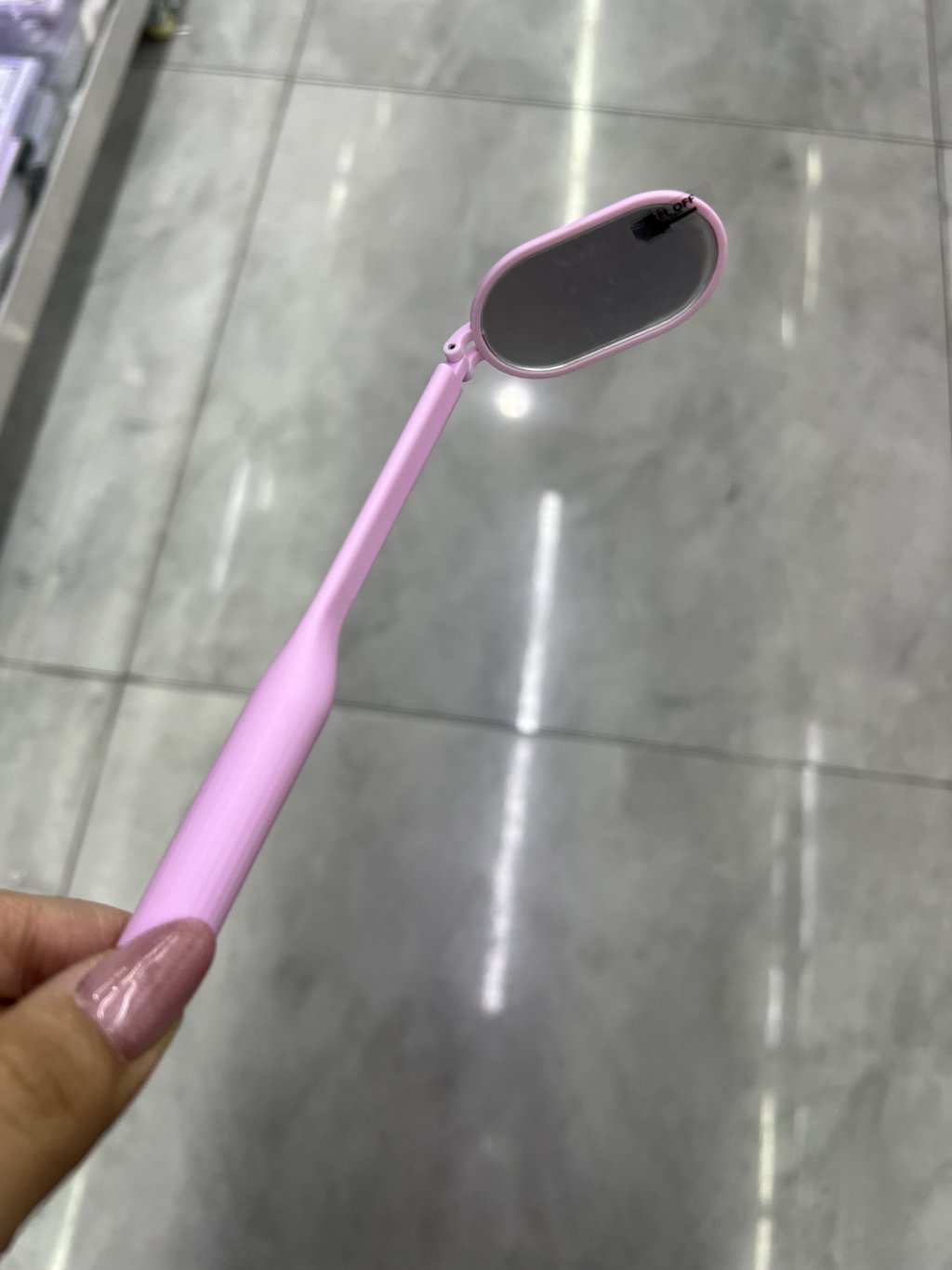 ESPELHO PRECISÃO DOBRÁVEL PARA CILIOS 