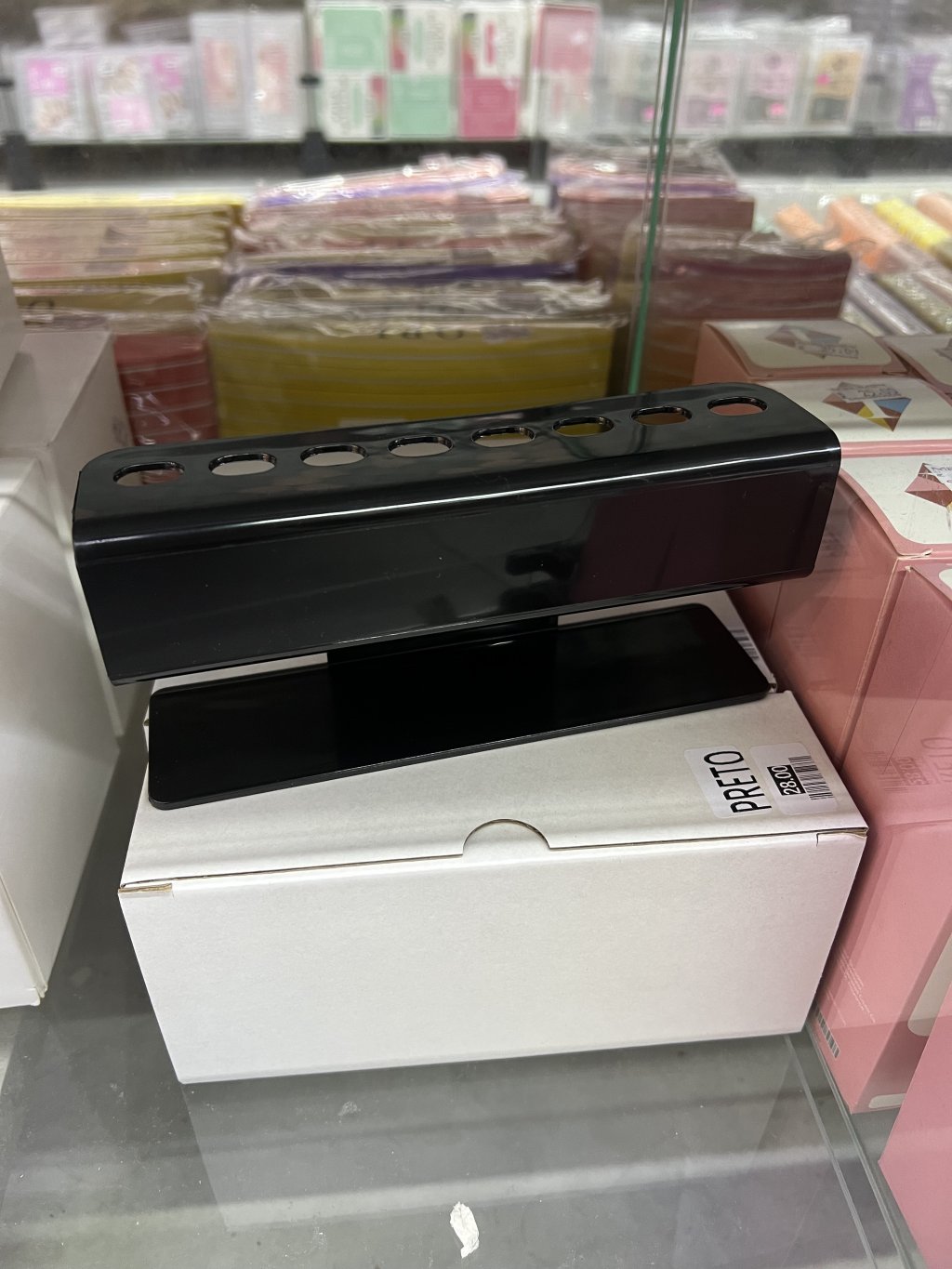 SUPORTE PARA PINÇA DE CÍLIOS (8 furos)