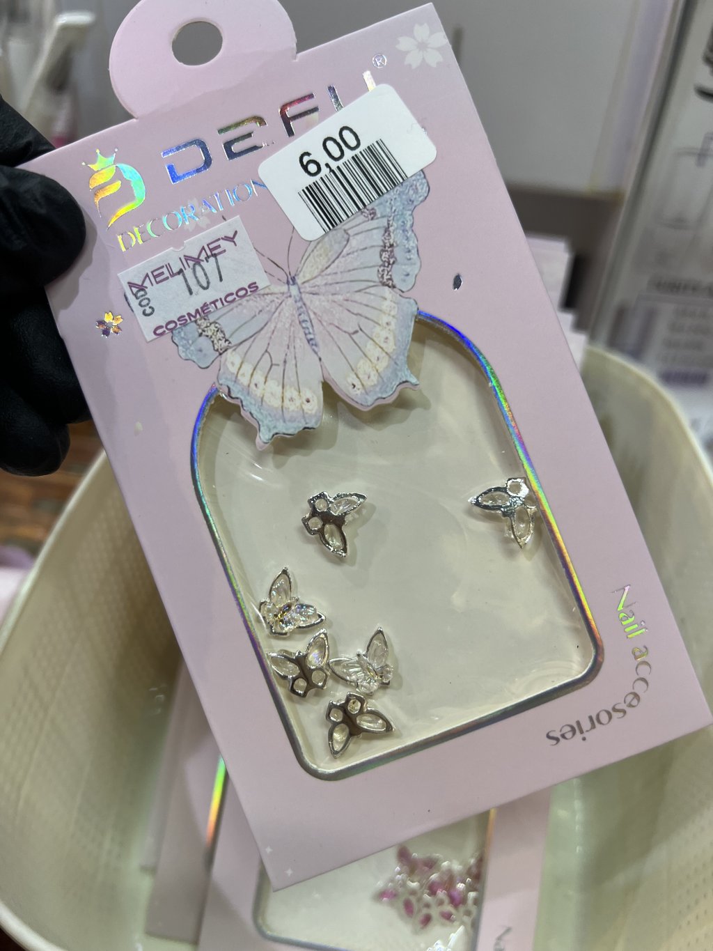 Charm de unhas 