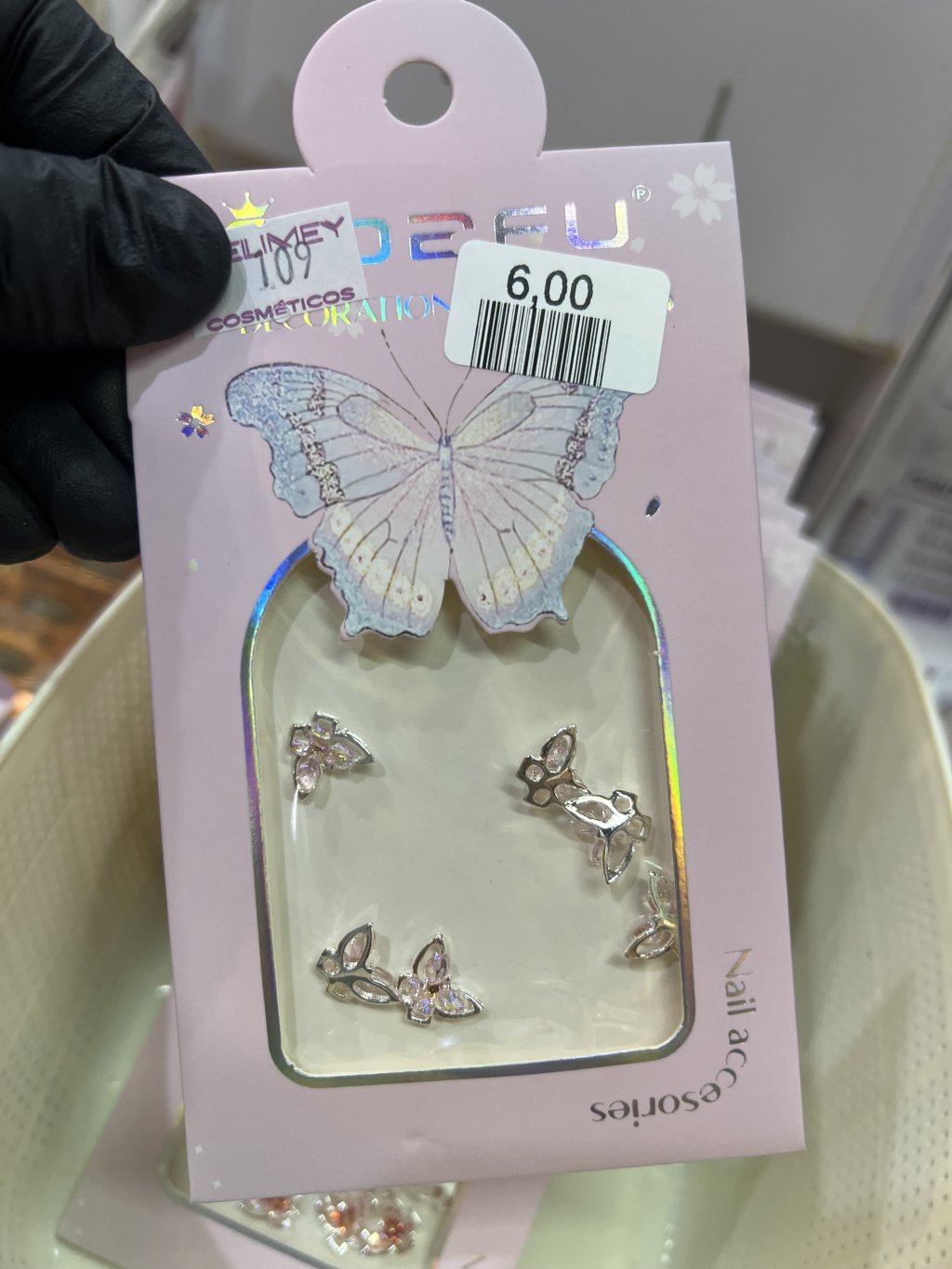 Charm de unhas
