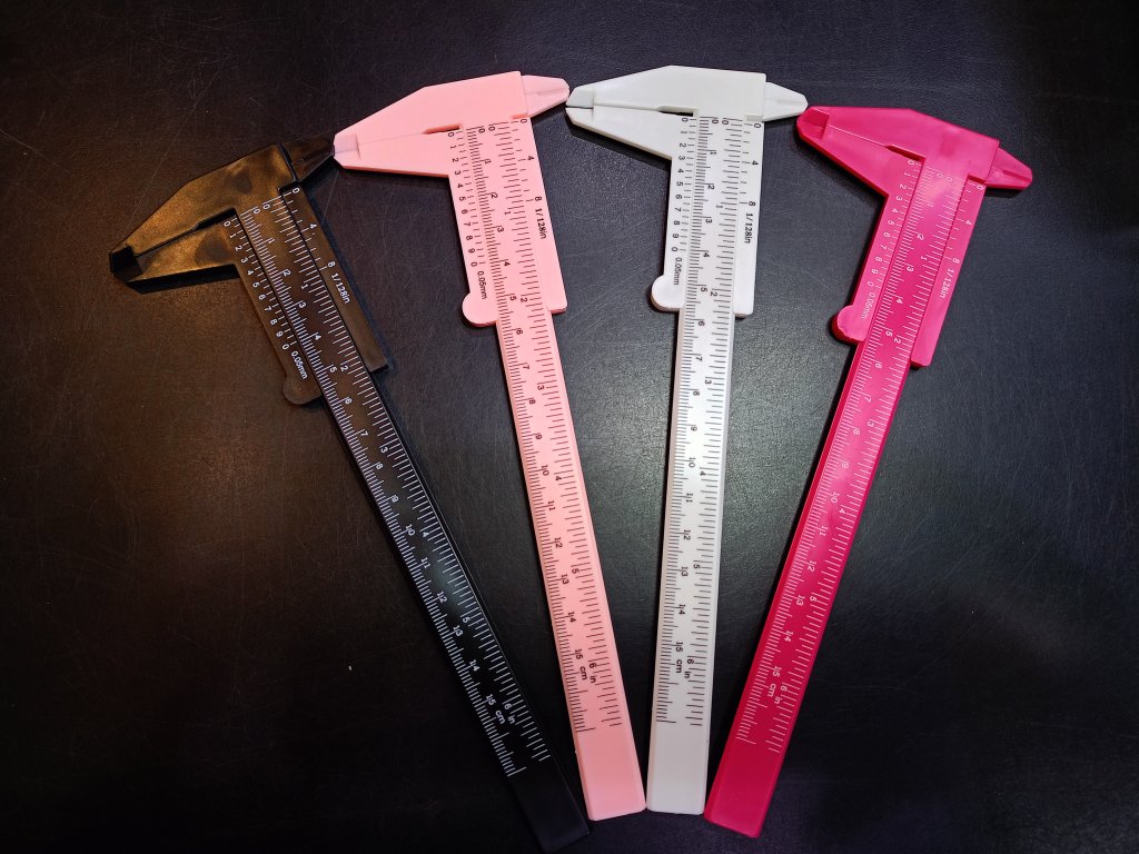 PAQUÍMETRO SEM TRAVA 15CM