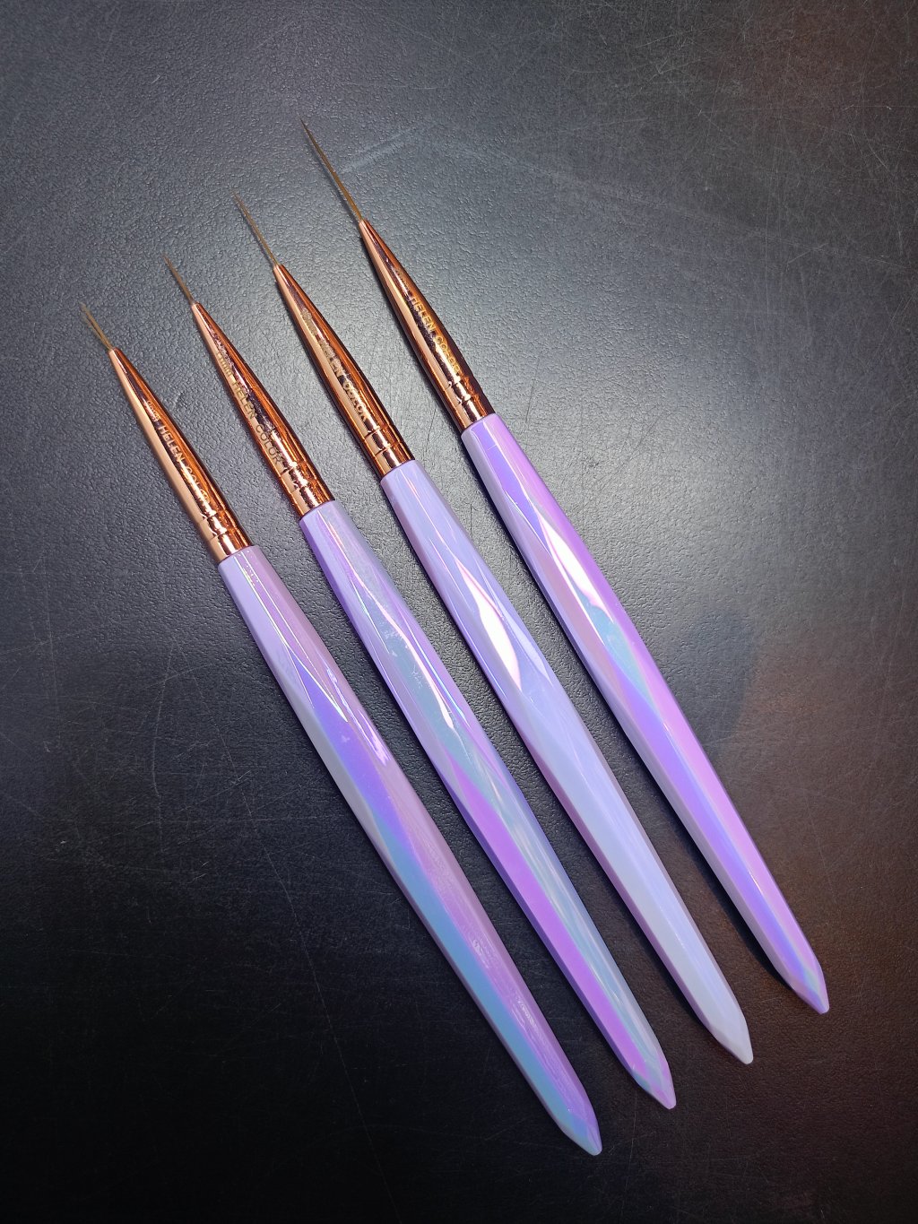 PINCEL FINO HELEN COLOR 