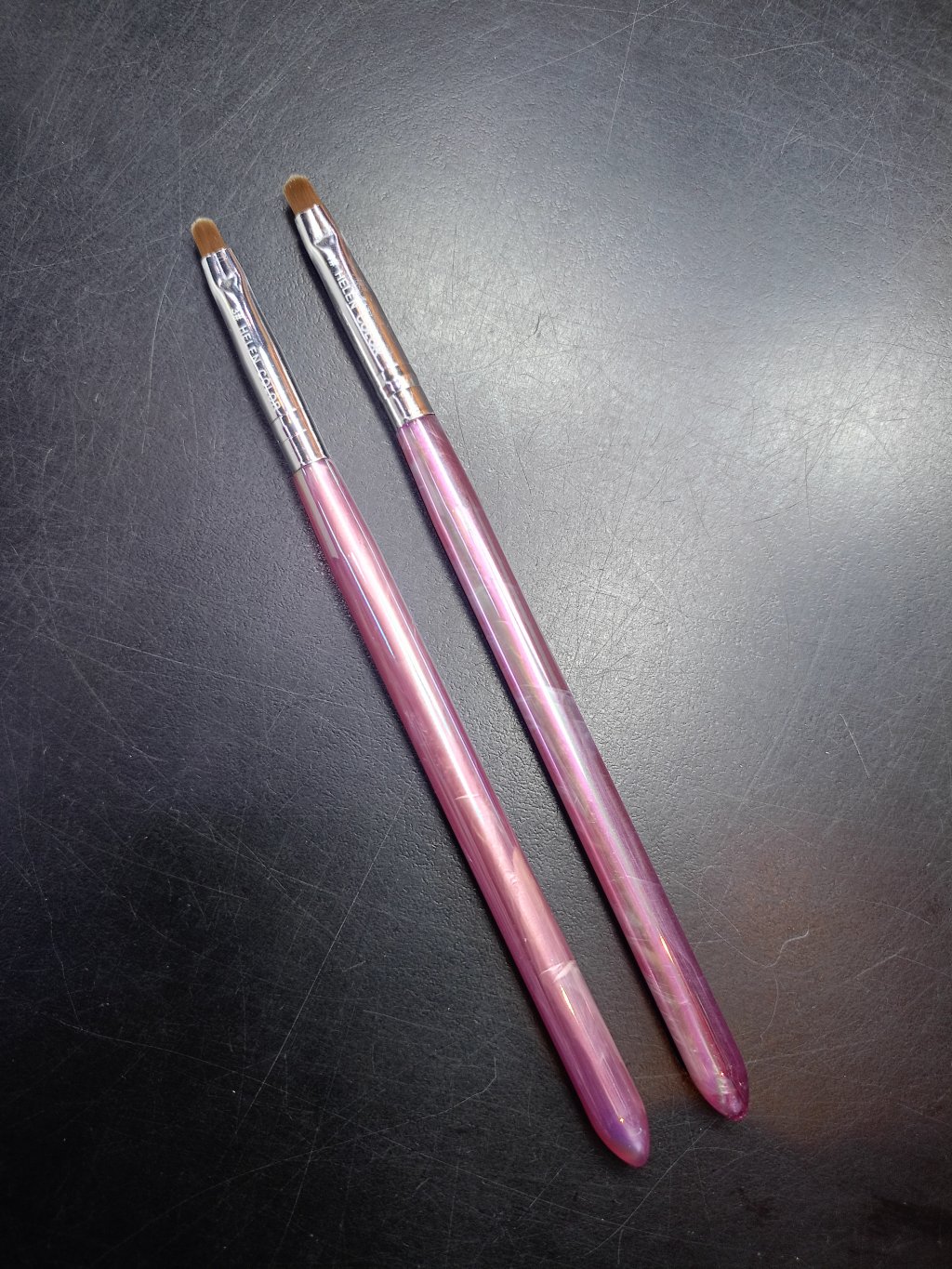 PINCEL LÍNGUA DE GATO HELEN COLOR 