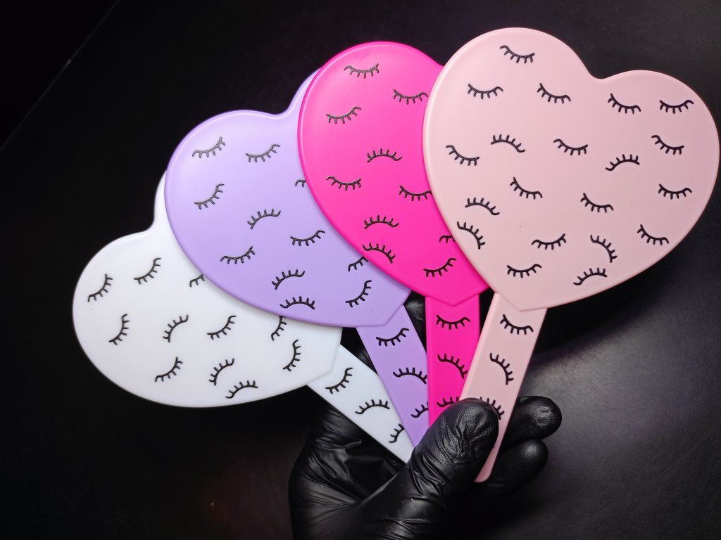 ESPELHO DE MÃO - CORAÇÃO C/ CÍLIOS 