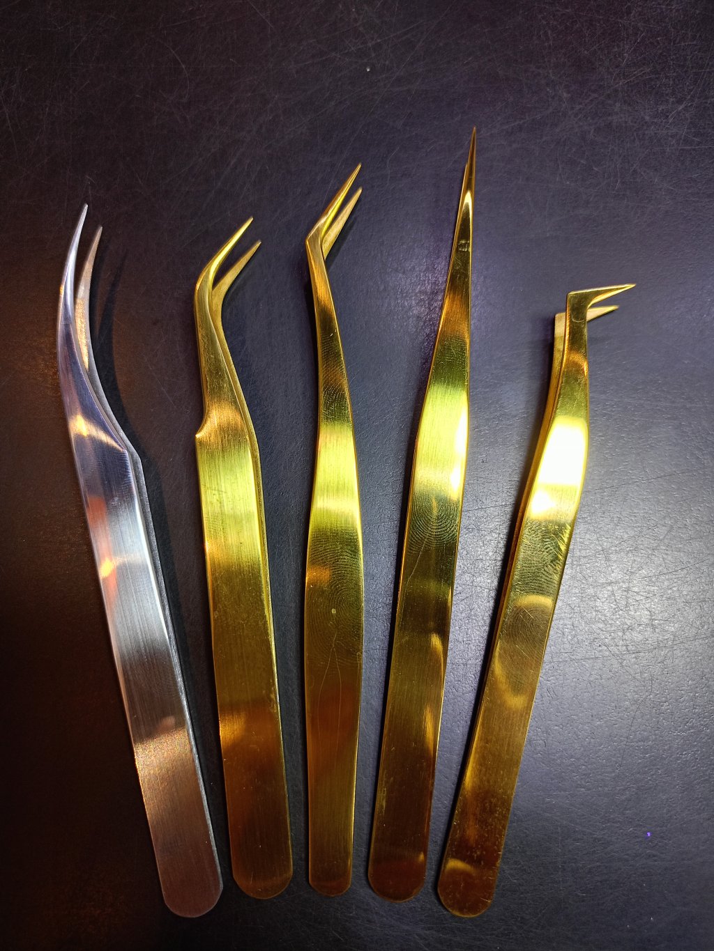 PINÇA DE CÍLIOS ZOLA