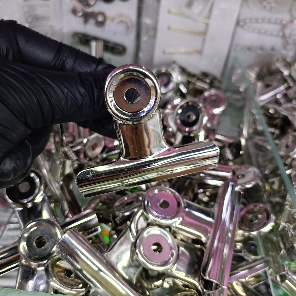 PRESILHA DE METAL 63MM