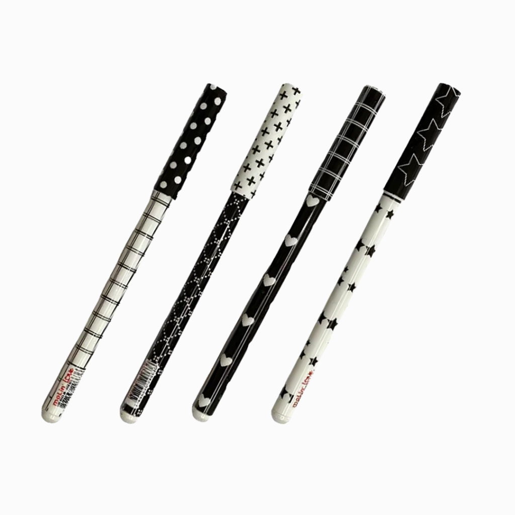 Caneta Esferográfica Preta - Black e Withe Love - Molin