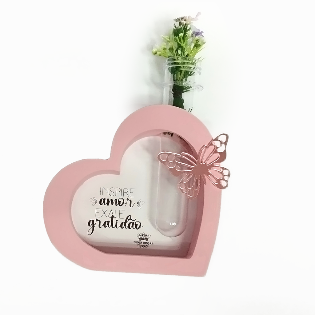 Enfeite de Mesa Coração Vazado com Tubete e Flores  - Inspire Amor - Zenir Disarz