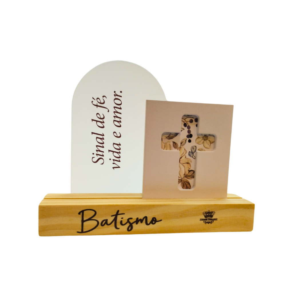 PLAQUINHA DE E MADEIRA - BATISMO - ZENIR DIZARS 