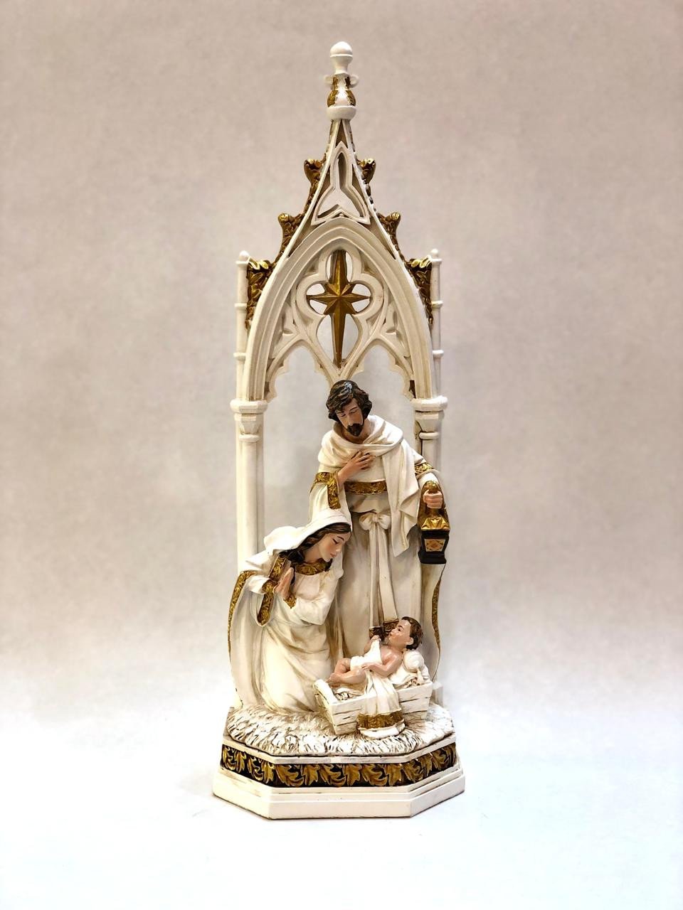 Sagrada Família Janela Gótica