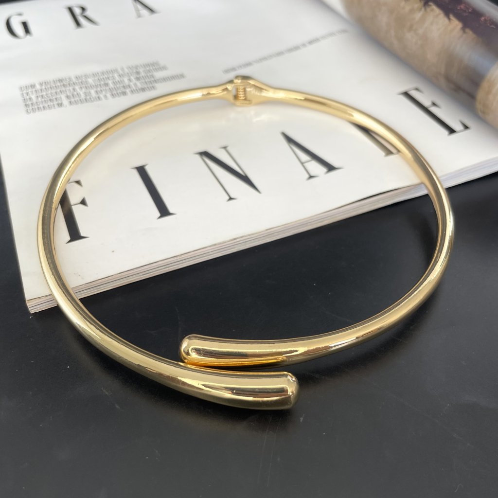 Choker envolvente dourado 