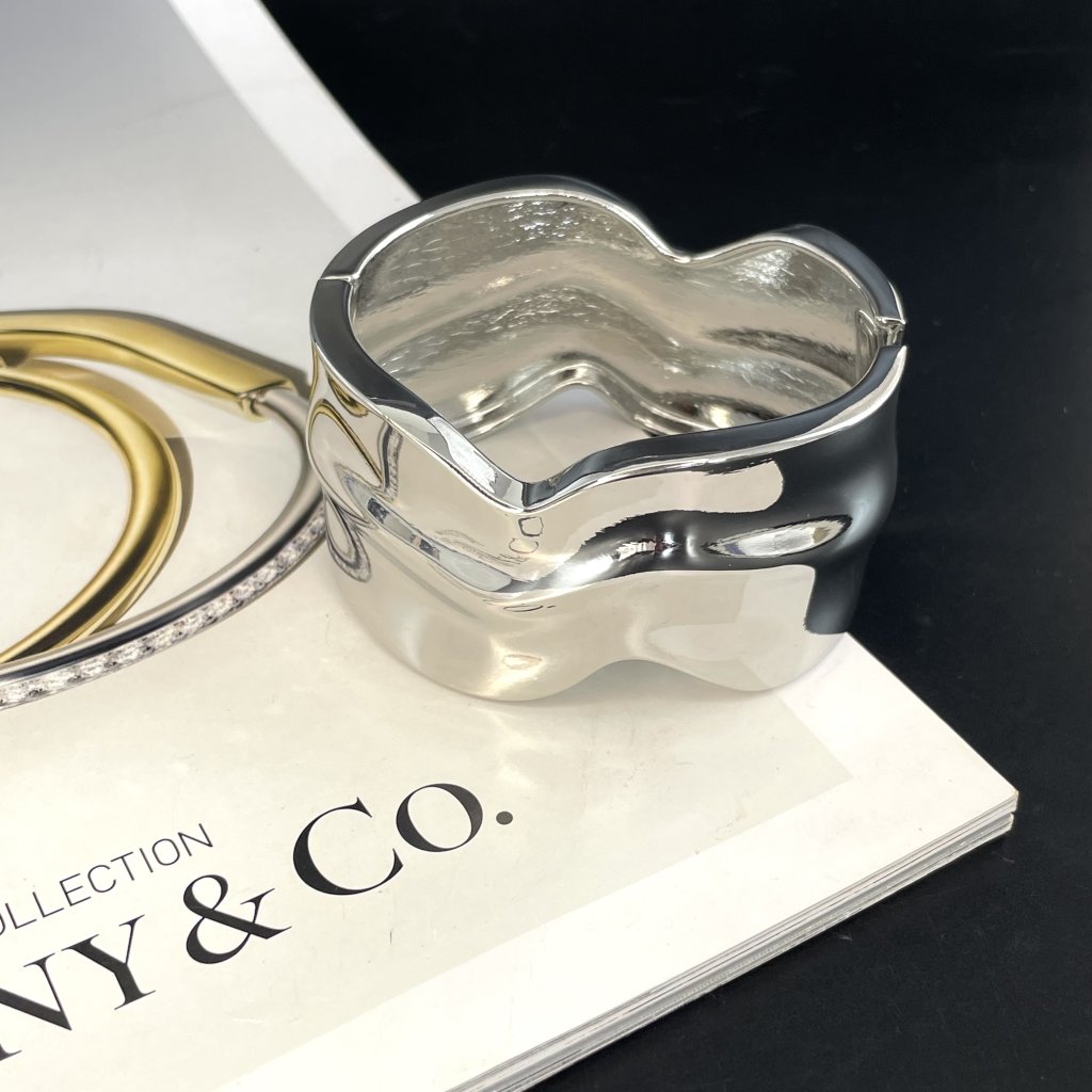 Bracelete Luxo 