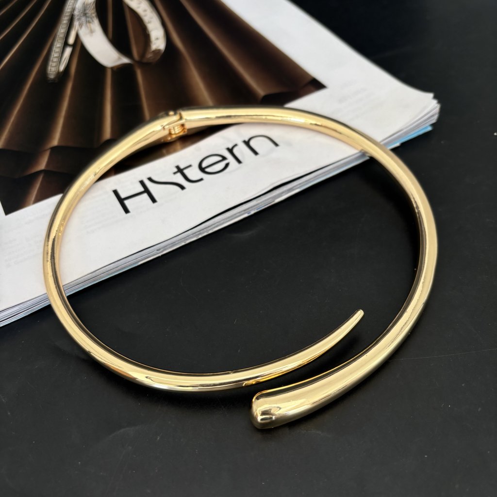 Choker envolvente 