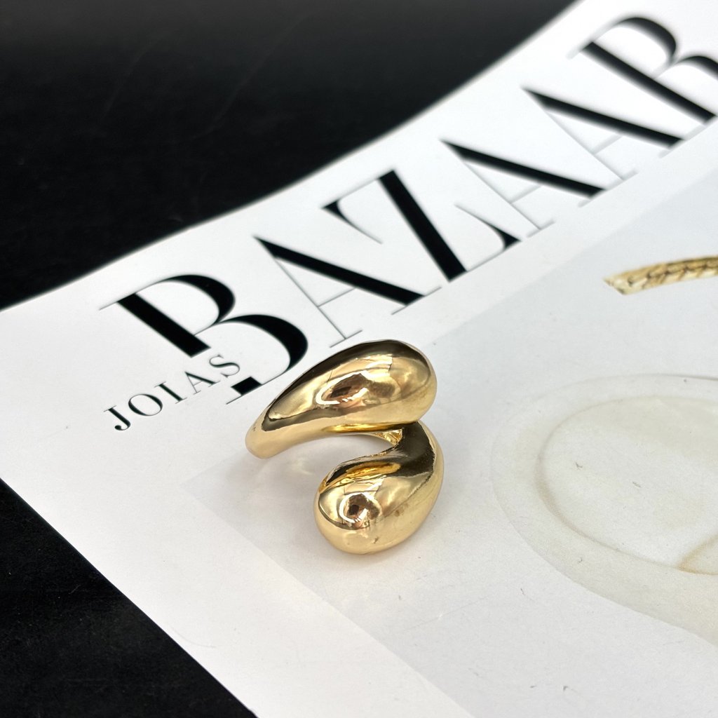 Anel envolvente dourado 