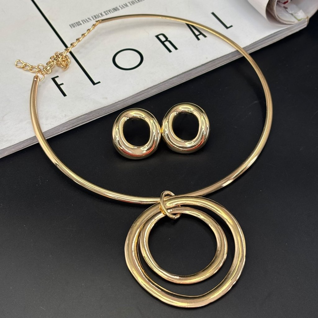 Choker Rose