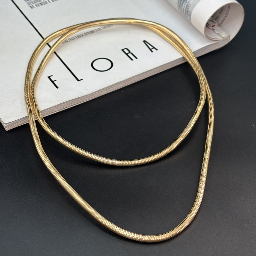 Colar Rígido dourado