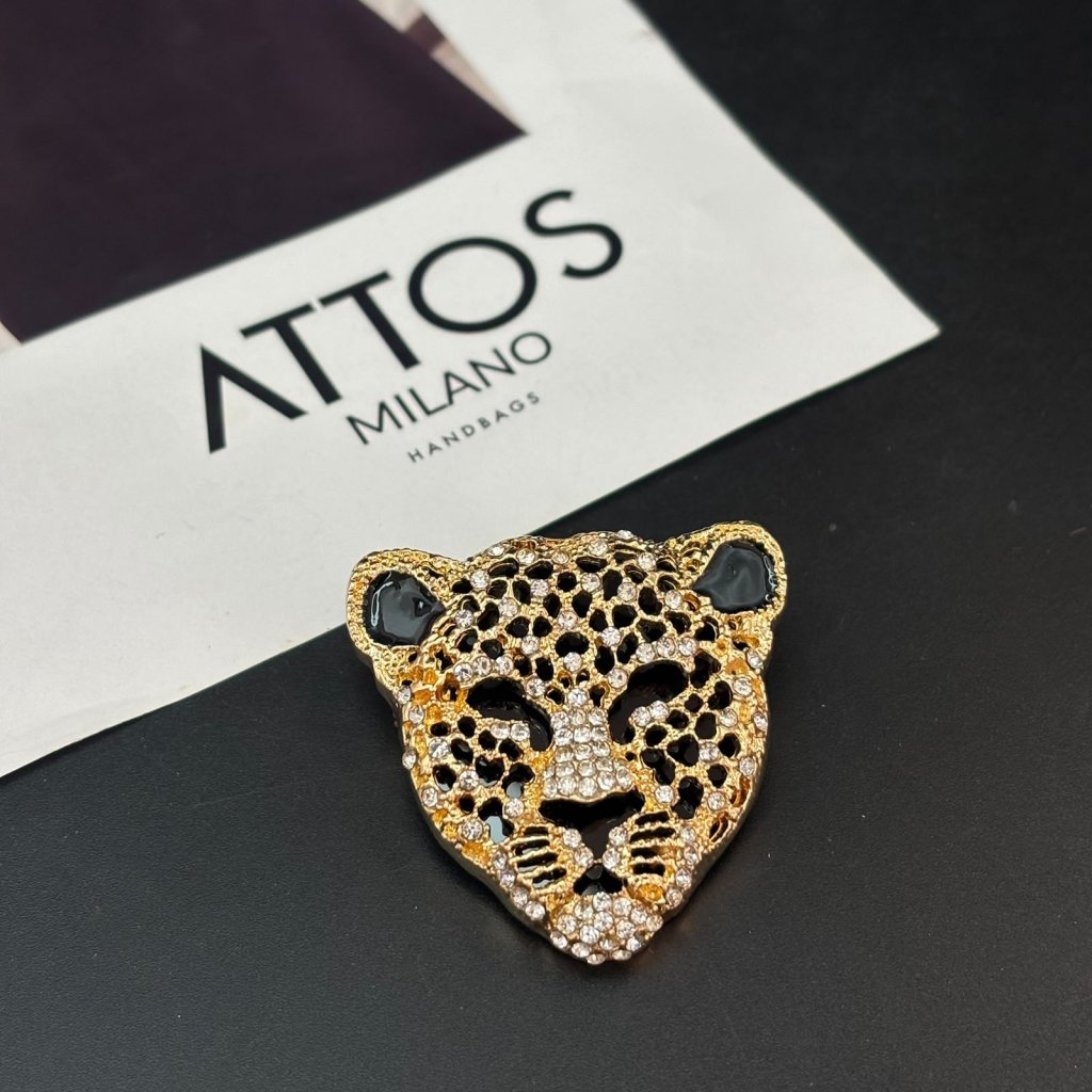 Broche Pnça Dourada