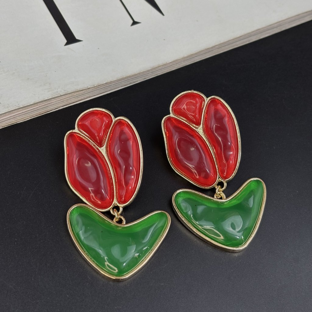 Brinco flor  vermelha 