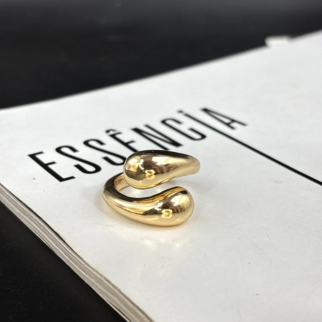 Anel envolvente dourado 