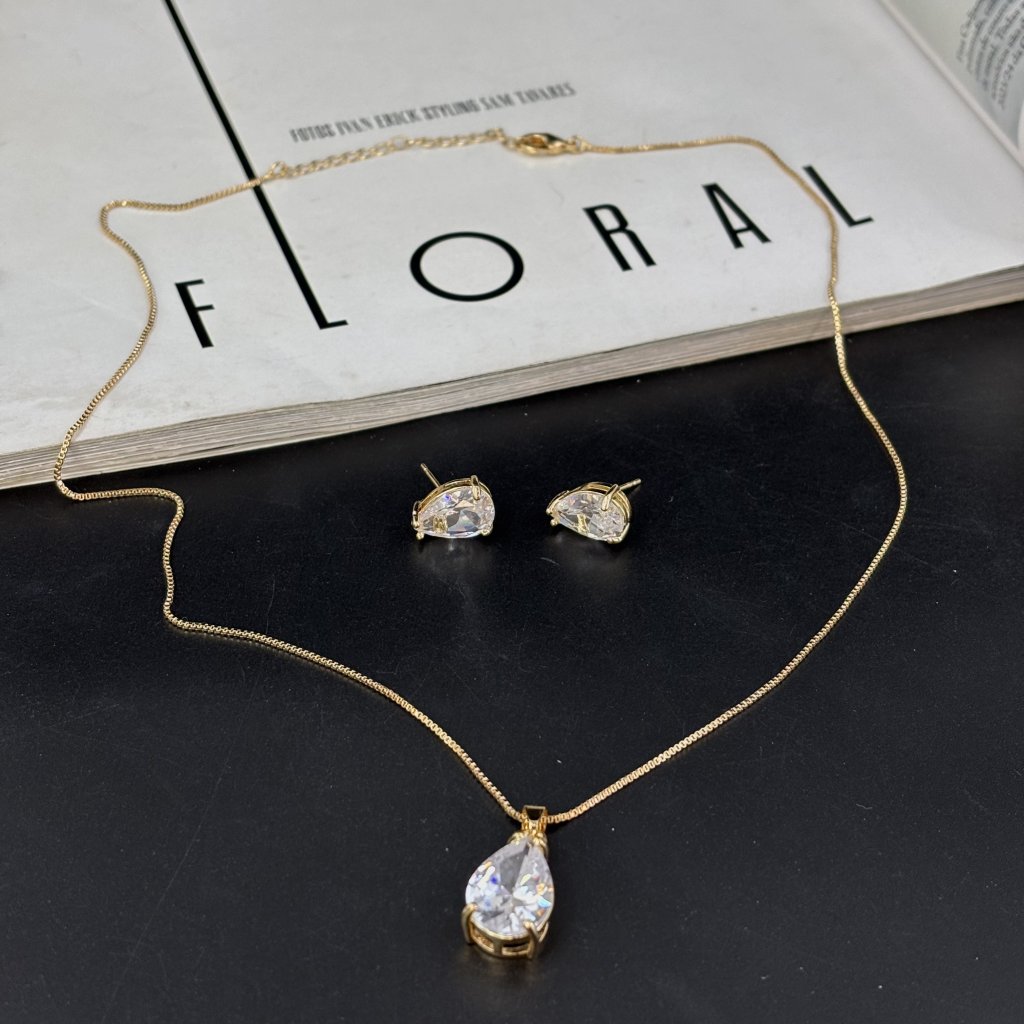 Conjunto gota dourada 