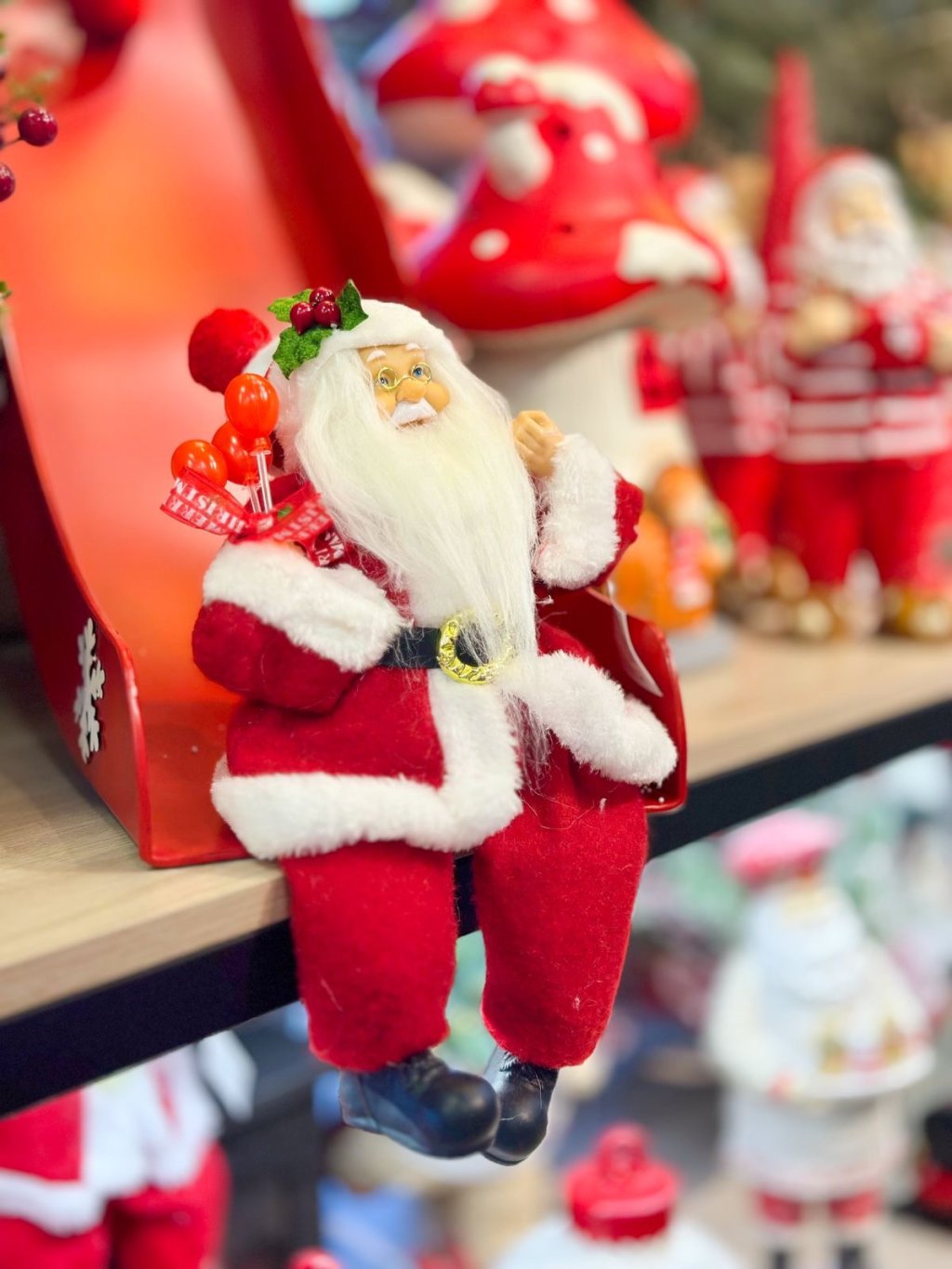 Papai Noel sentado (vermelho branco)