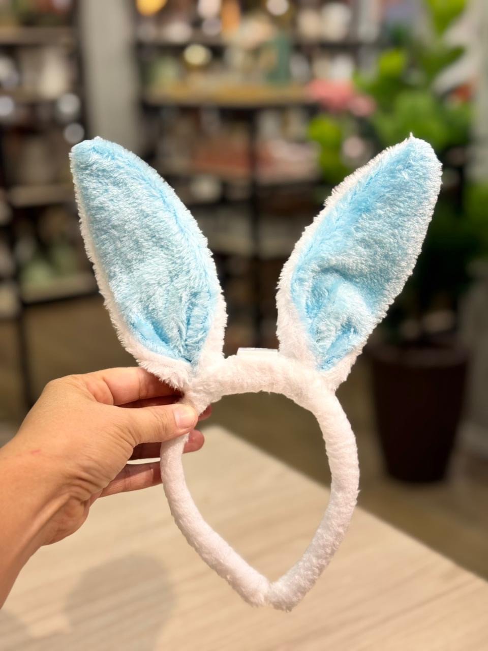 TIARA COELHO C/ LUZ BRANCO E AZUL 30x12CM REF:55100002