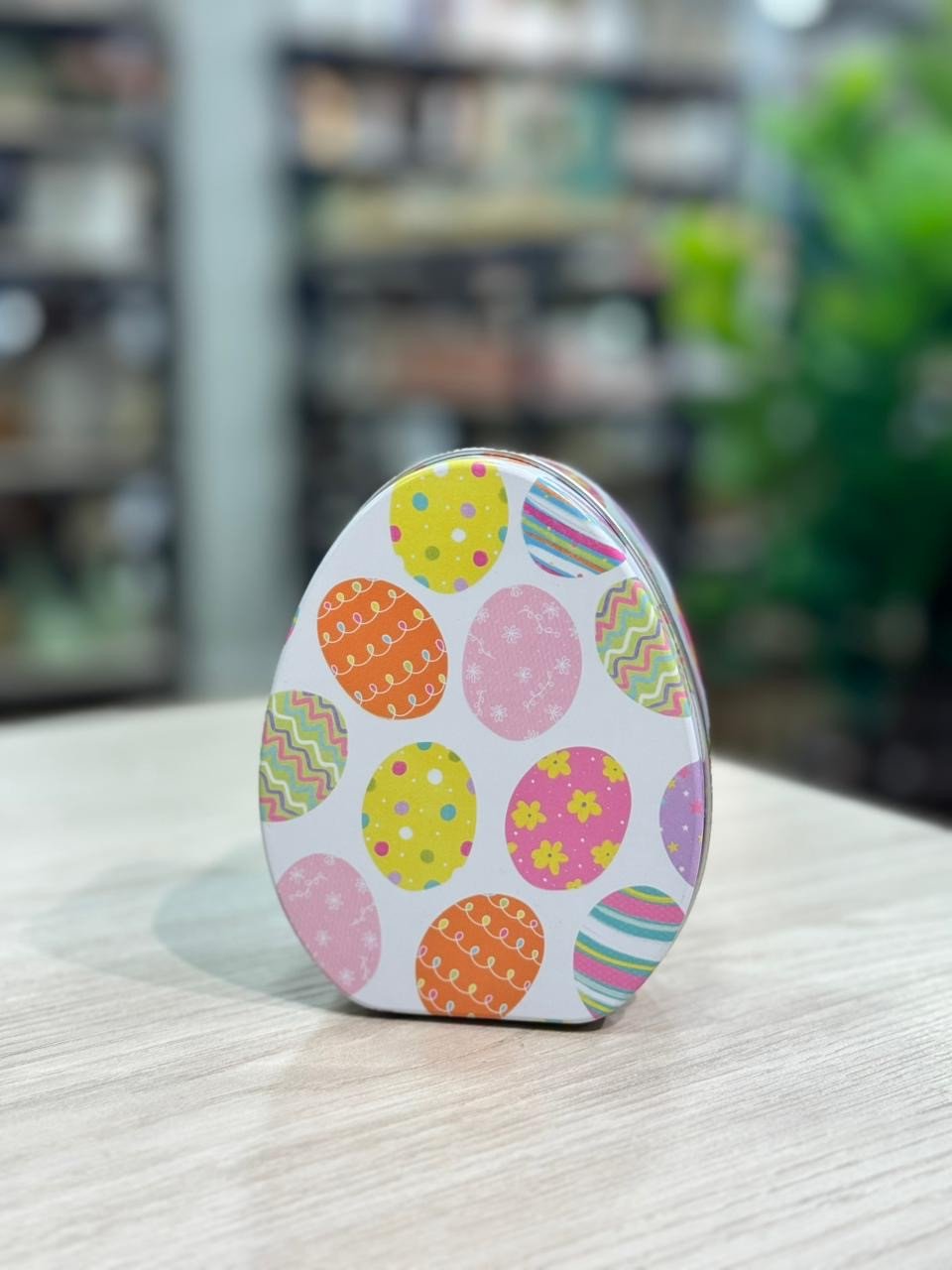 LATA METAL OVO PÁSCOA COLORIDO 11,4x9,2x4,5CM 85183001