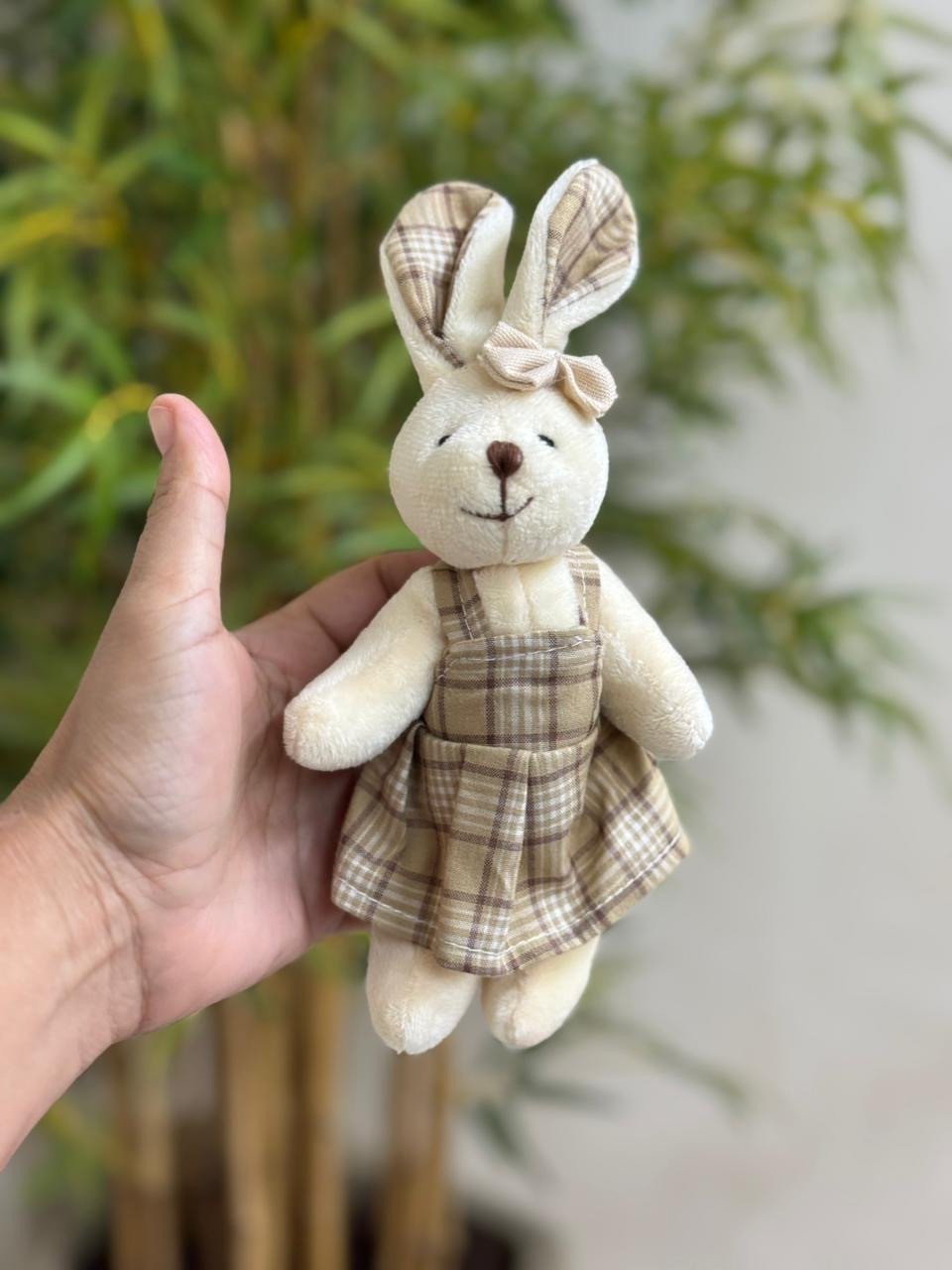 Coelho Pelúcia Pendurar Bege 23cm 84957004