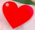 Pingente acrílico Coração 2,5x3cm VERMELHO com duas und 