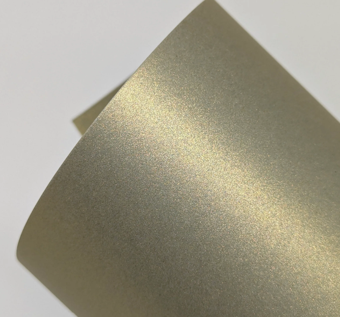 Papel Perolado platinum gold A4 - 180g - und - metallik