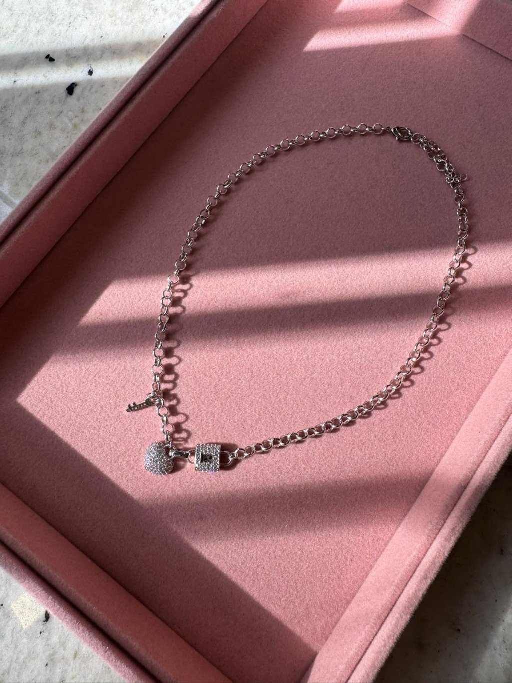 Colar Love Charm