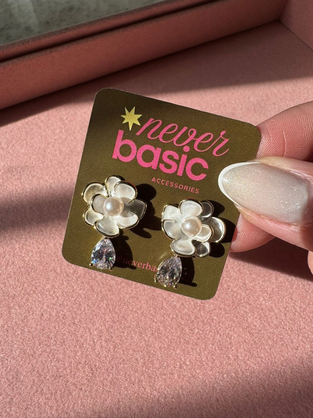 Brinco Esmaltado Fleur