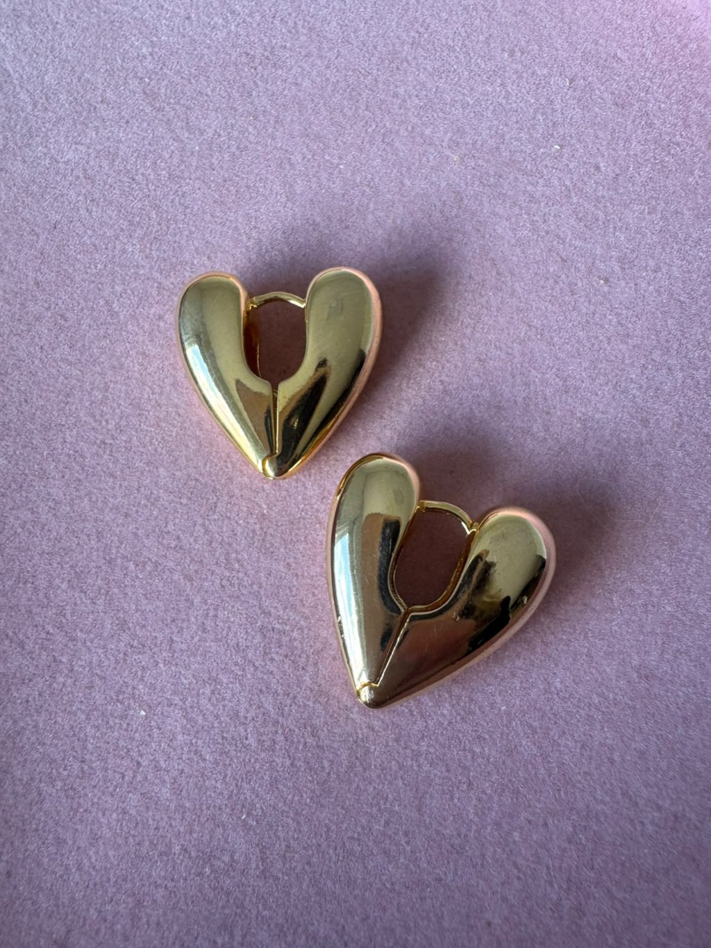 Brinco Heart Hoop