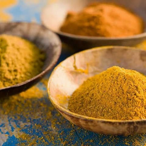 CURRY / CARIL (Cúrcuma, coentro, cominho, gengibre, pimenta-do-reino, cravo e páprica)