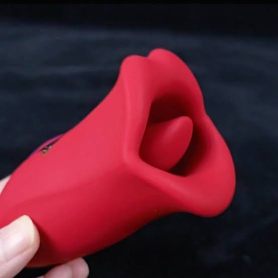 Boca Loka - Estimulador em Formato de Boca com 30 Modos de Estimulação.