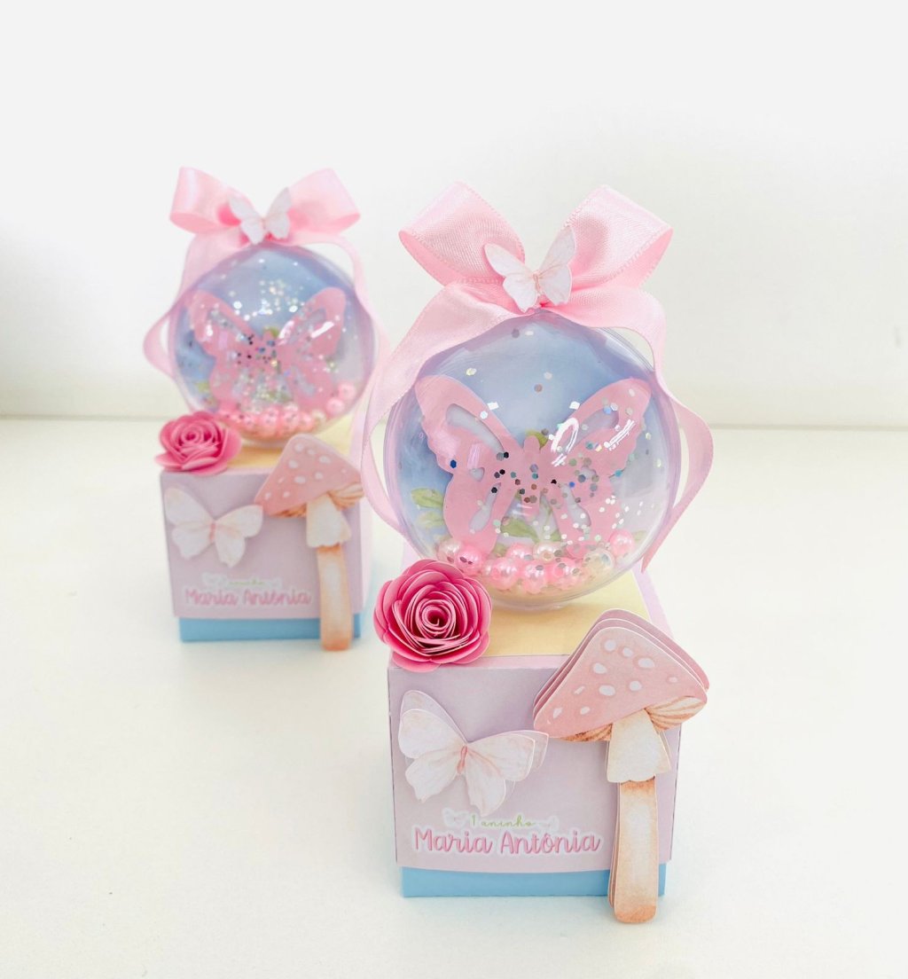 Caixa cubo com Globo