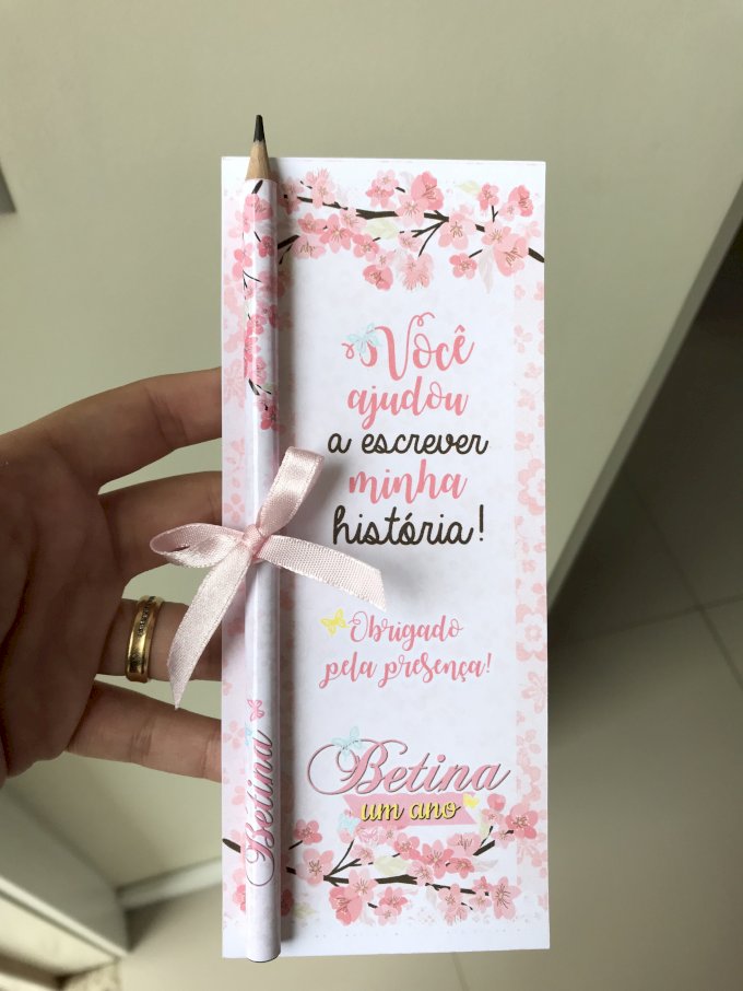 Marca páginas com lápis personalizado 