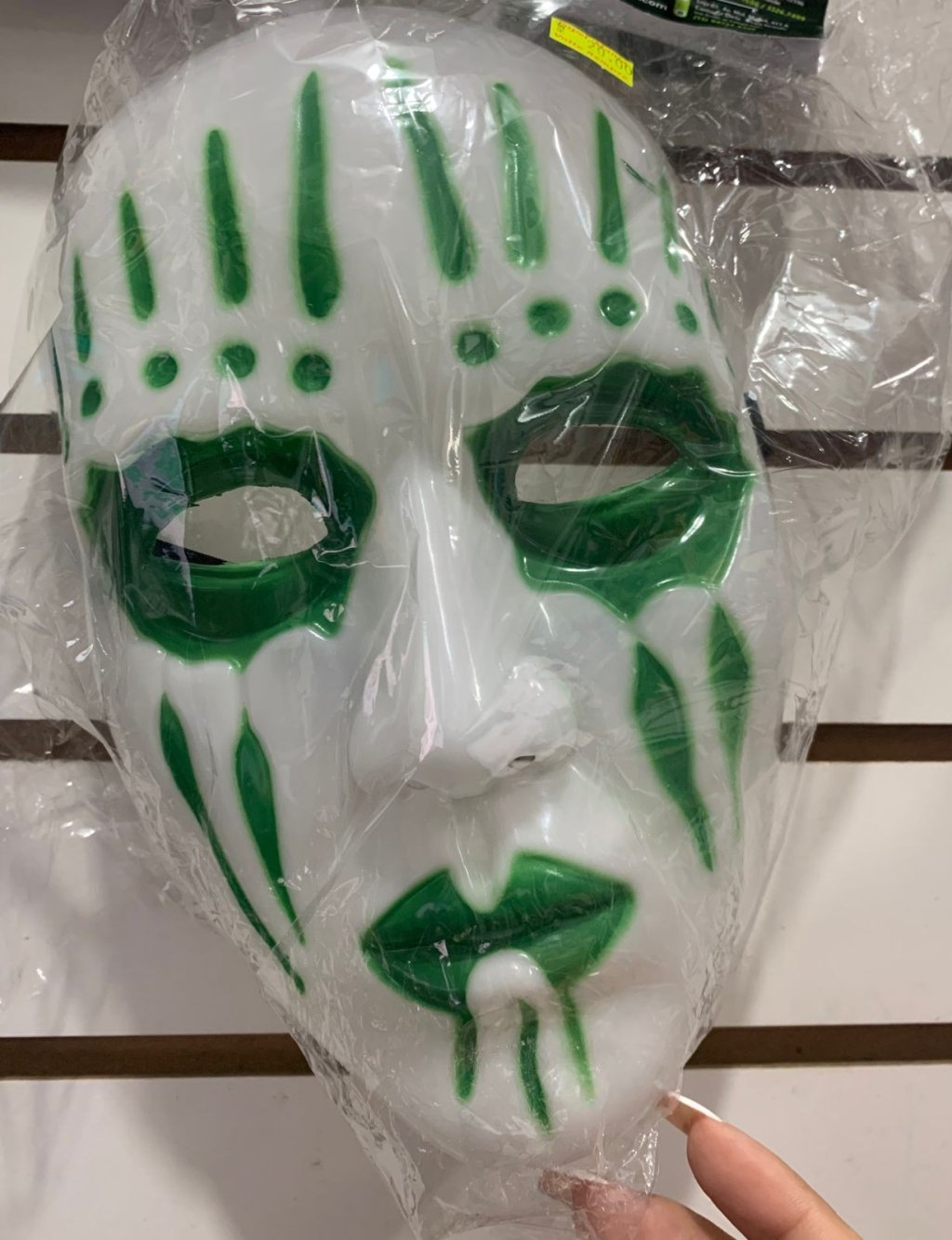 MÁSCARA BRANCA E VERDE