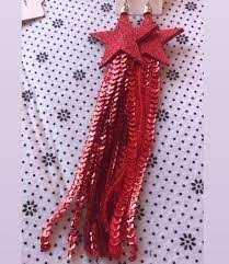 BRINCO ESTRELA LANTEJOULAS VERMELHO